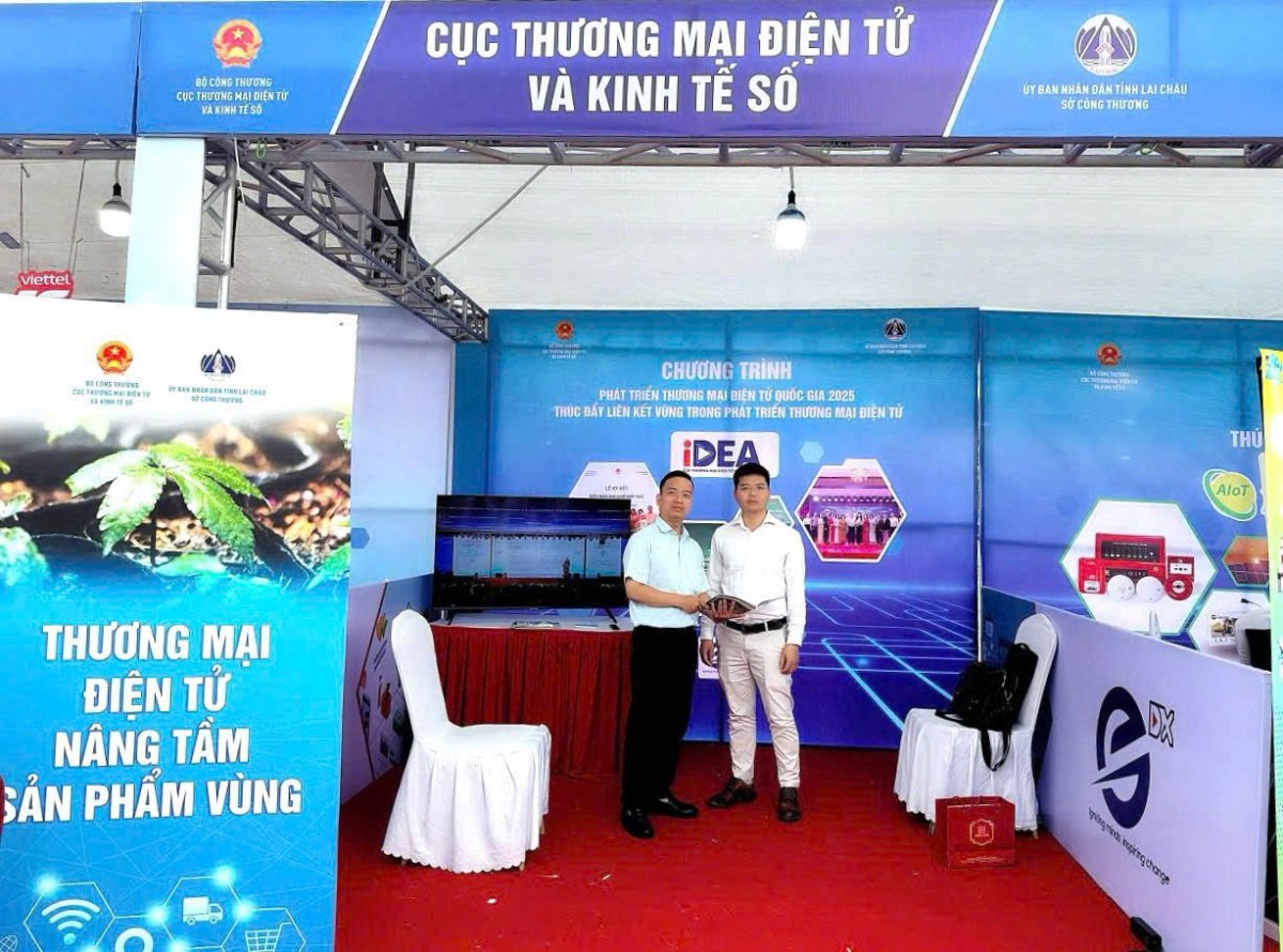 Exhibition area of digital solutions in e-commerce, organized by the E-commerce and Digital Economy Agency.