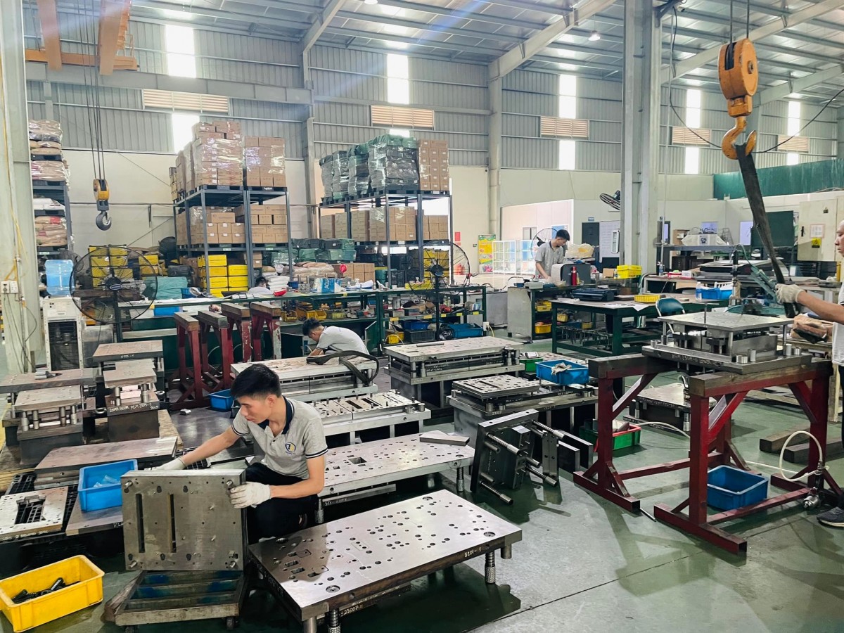 Produced at Halo Mold Tech Co., Ltd. (Yen My district). Photo: Halo Mold Tech