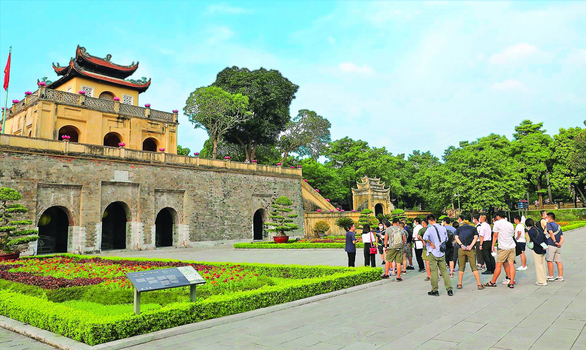 hanoi tourism meets recovery targets
