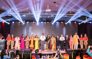 Introducing Indian culture to Vietnamese people