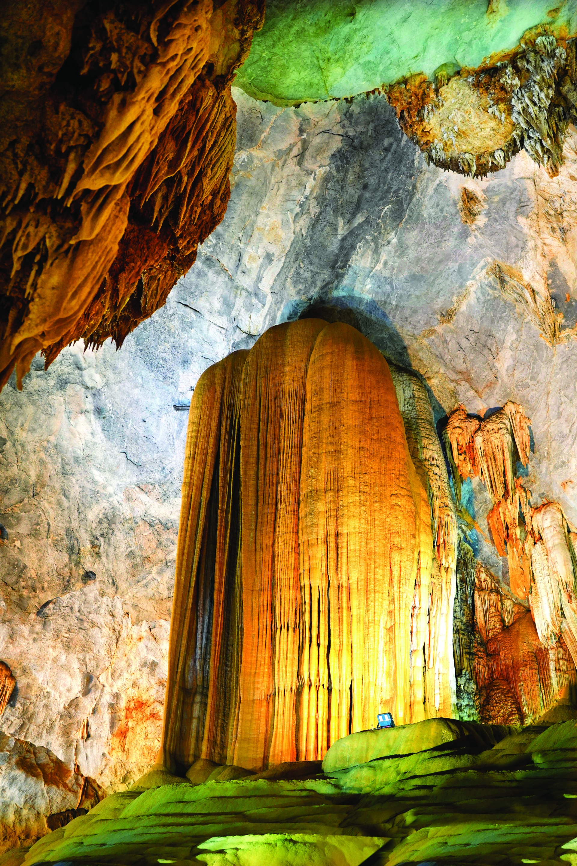 Paradise Cave, a natural wonder paradise cave a natural wonder