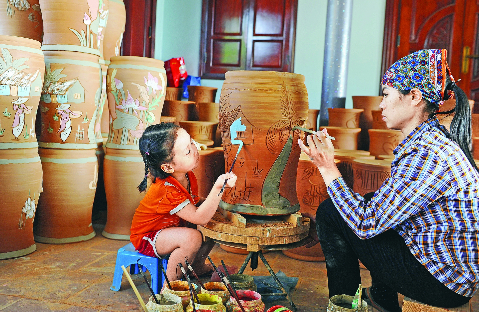phu lang pottery village