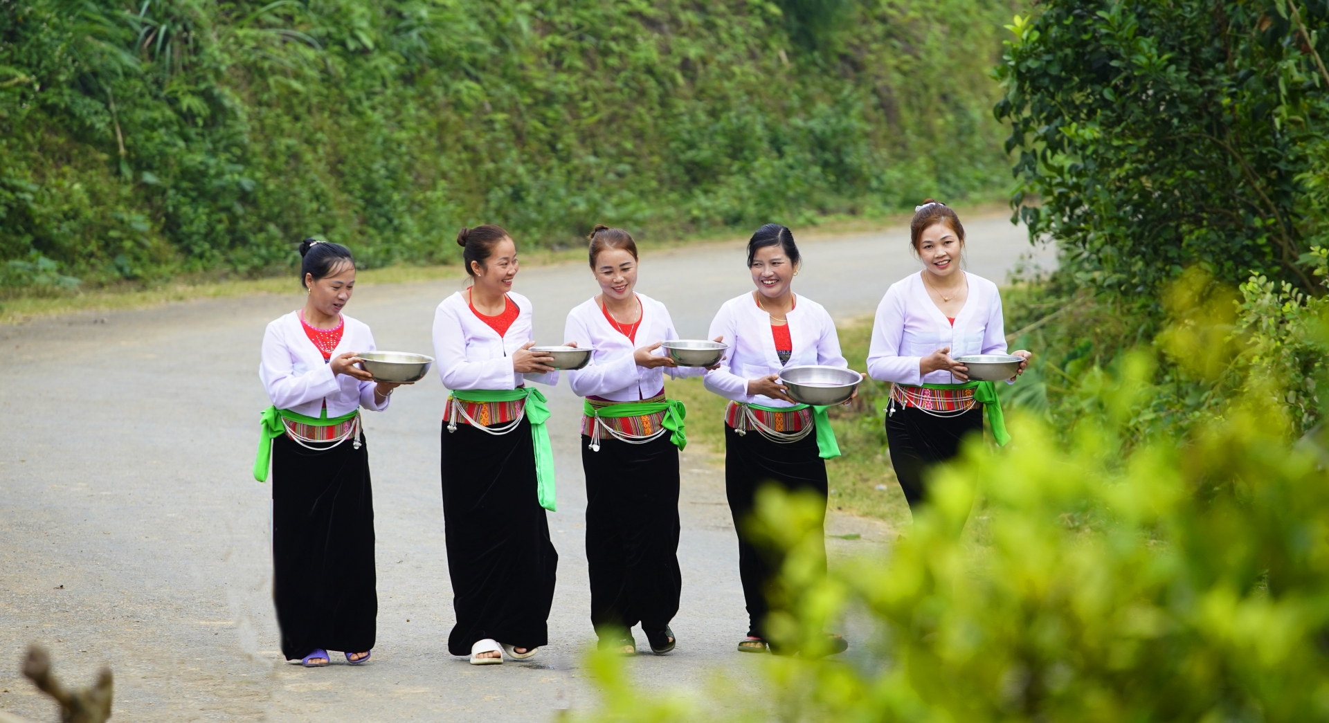 Five-color sticky rice, blending nature with culture five color sticky rice blending nature with culture