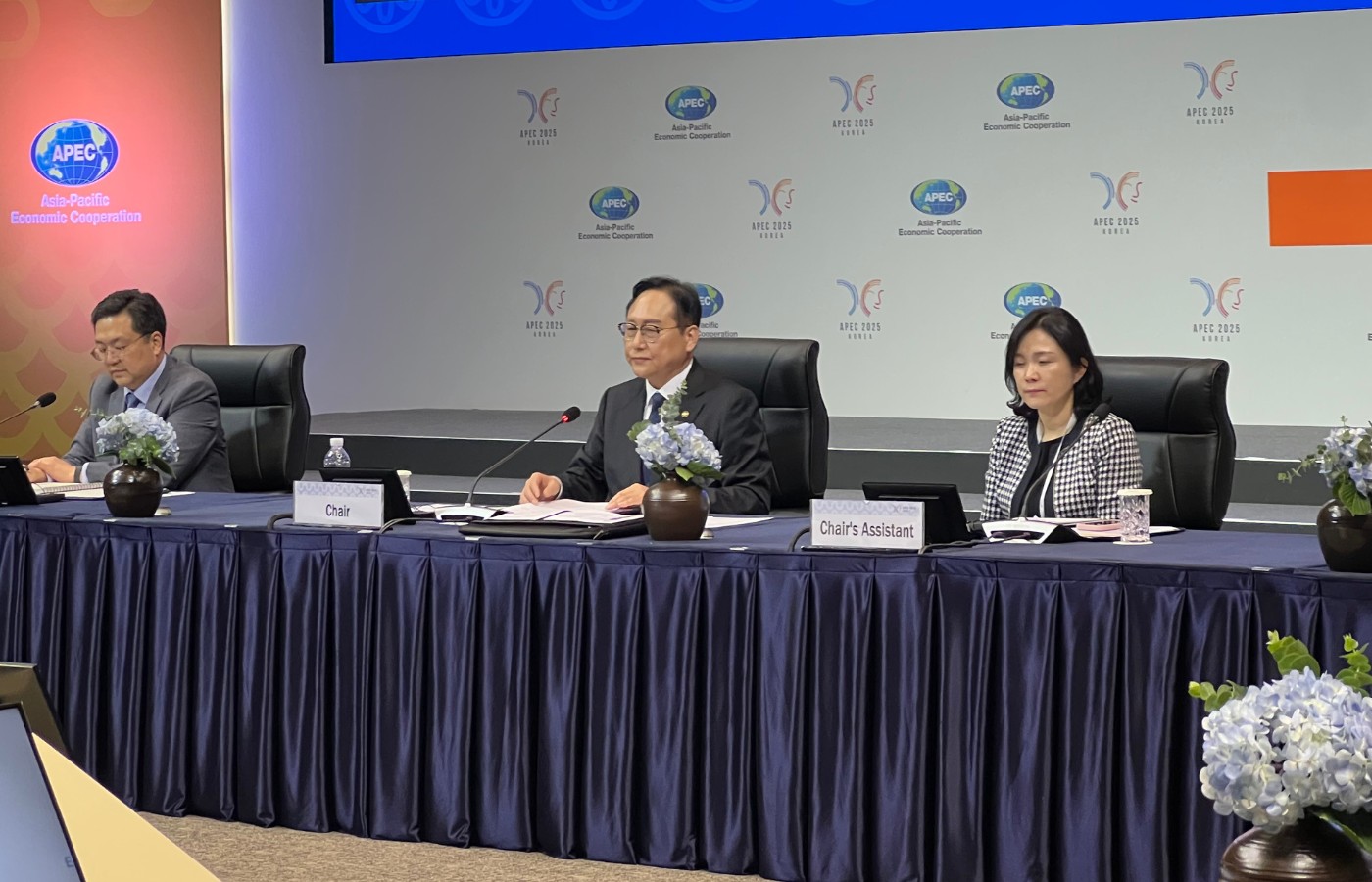 Ministers meet to tackle global uncertainty and rebuild multilateral trade system