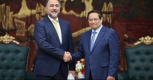 Prime Minister proposes increasing scale of Viet Nam-Oman Investment Fund to US$1 billion