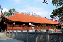 Dang Dinh Duy: From buffalo herder to famed sculptor and art restorer