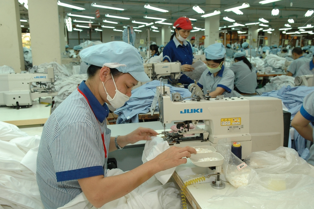 garment textile sector urged to shift focus to domestic market