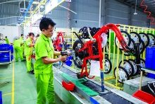 Vietnam expects foreign investment surge in 2019