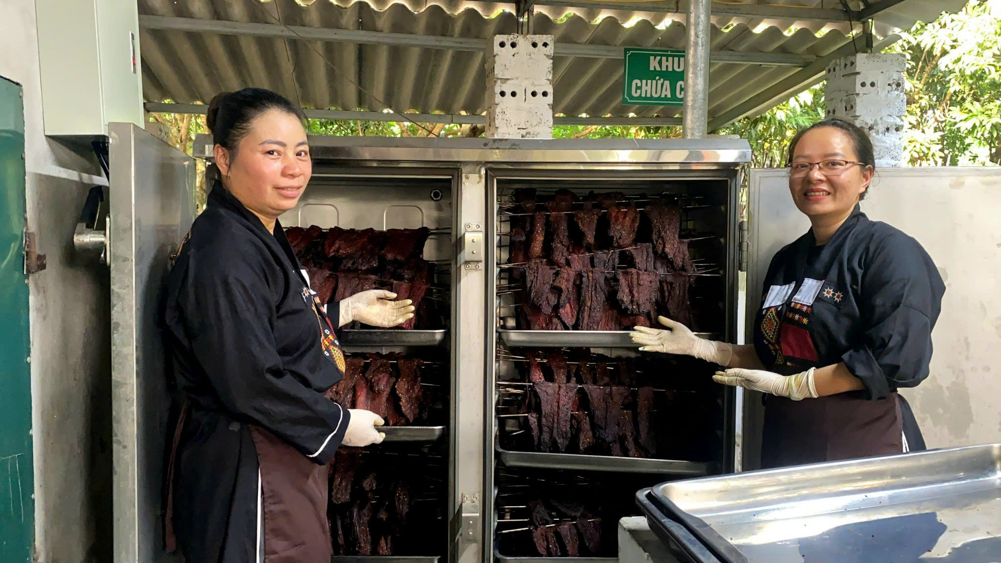 Preserving ethnic soul through the 'Cao Lan' kitchen