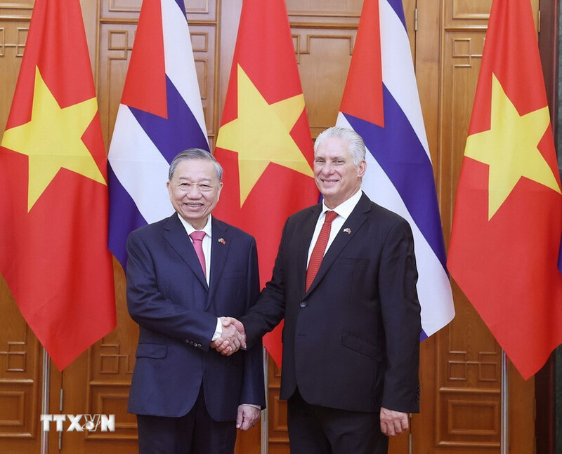 Vietnam, Cuba issue joint statement during President Diaz-Canel’s state visit