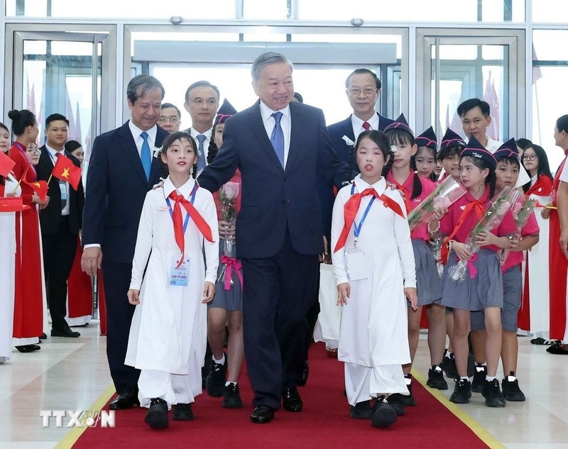 Party chief attends 80th anniversary of Vietnam’s education sector