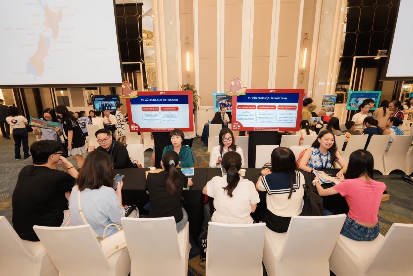 New Zealand’s flagship education events inspire Vietnamese learners to dream big