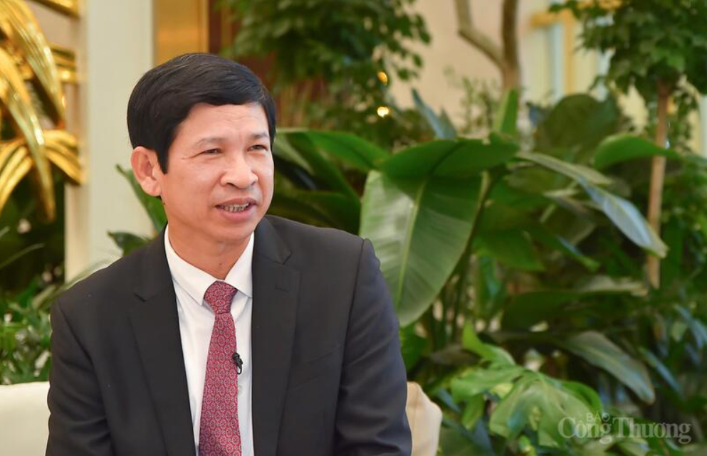 Deputy Minister Ho An Phong: Golden Autumn Fair 2025  links culture and commerce