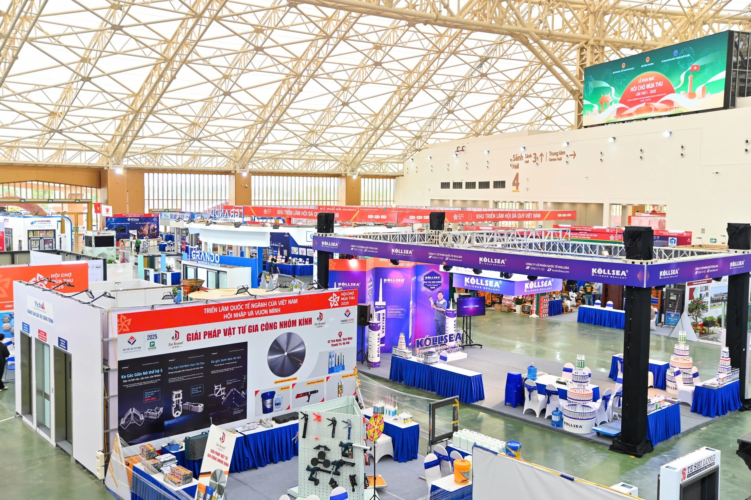 Vietnam Golden Autumn Fair officially opens tonight