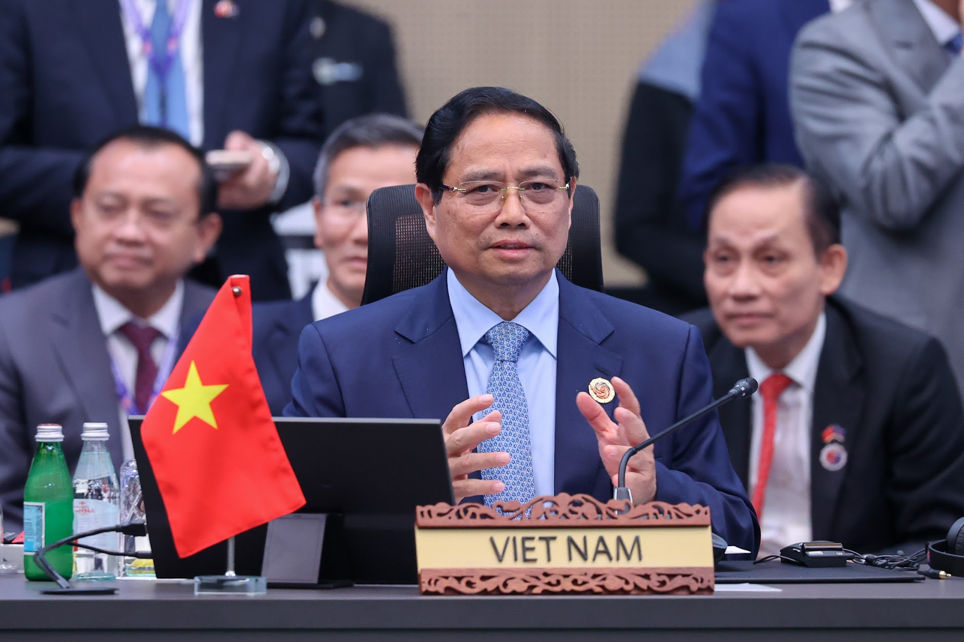 Prime Minister attends and holds bilateral meetings at the 47th ASEAN Summit