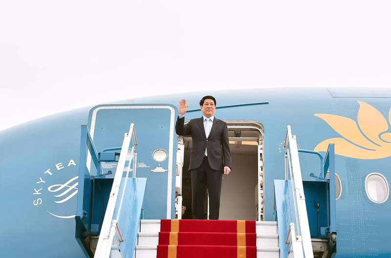 State President Luong Cuong departs for APEC Economic Leaders’ Week