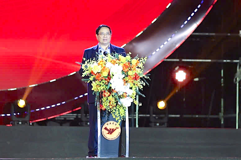 PM: Preserving ethnic culture is a long-term national responsibility