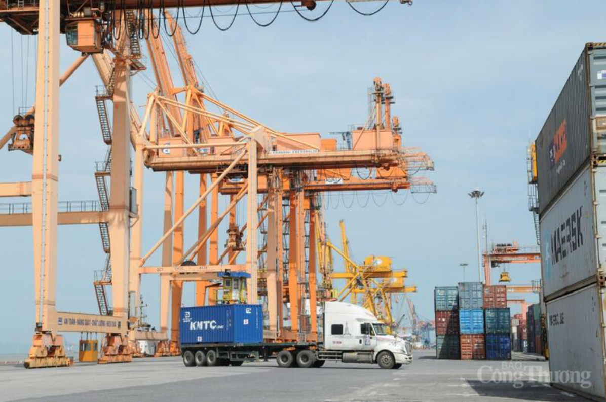 Export - import turnover exceeds USD 839 billion