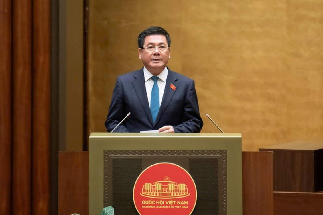 Vietnam adopts E-commerce law to strengthen platform oversight