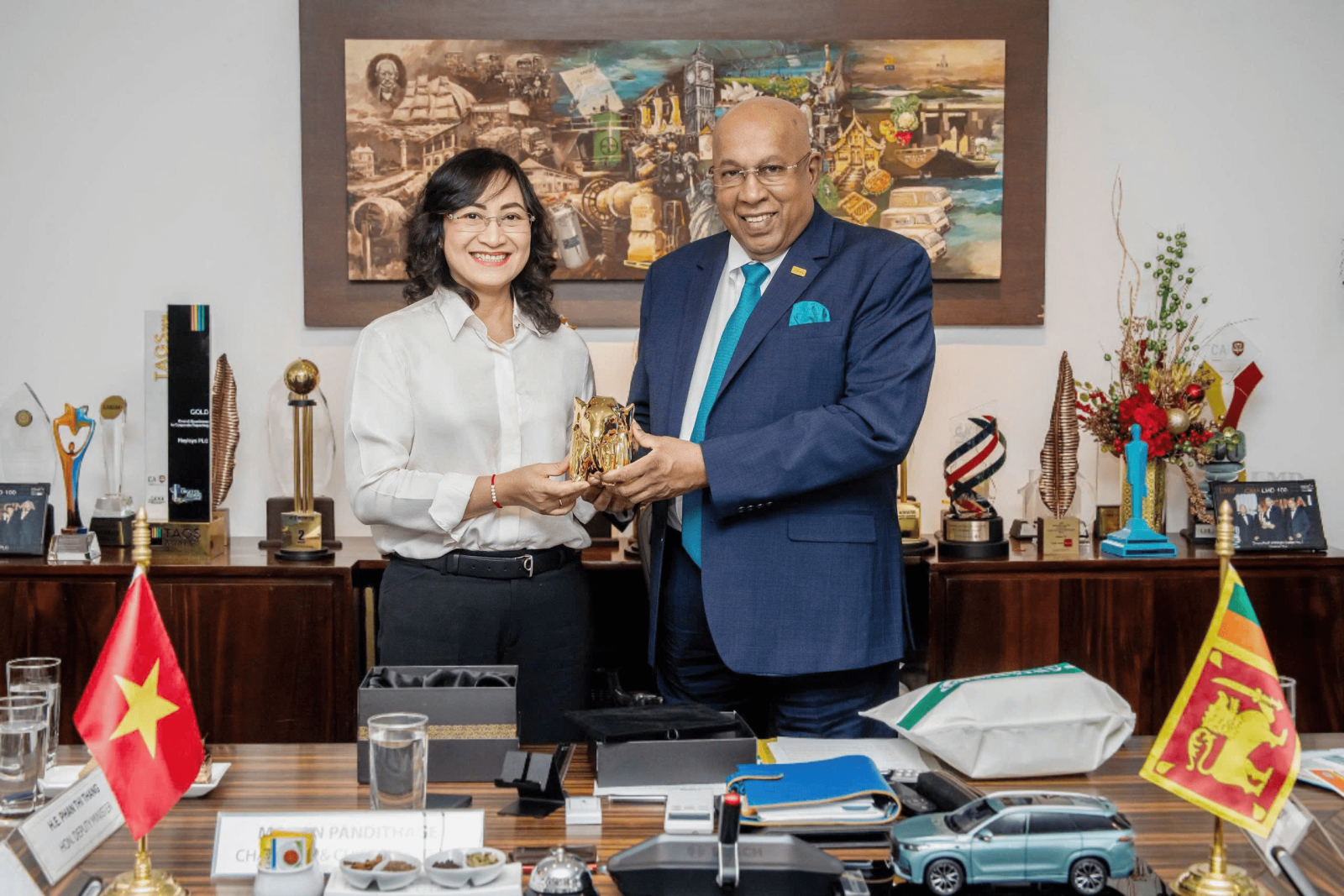 Deputy Minister Phan Thi Thang advances key initiatives during Sri Lanka mission