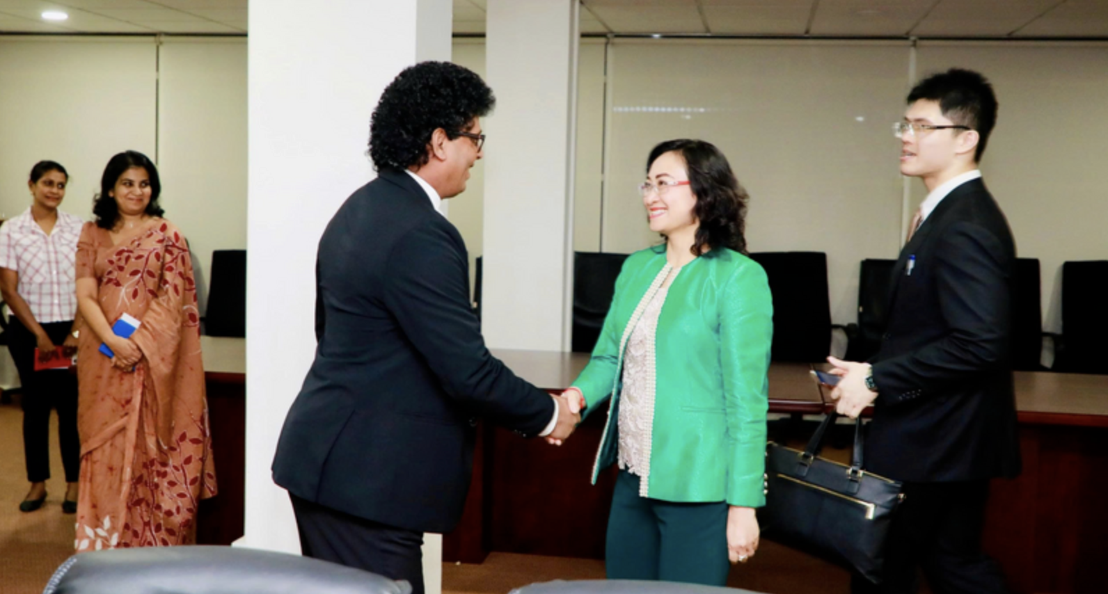 Deputy Minister outlines 3 priorities to foster Vietnam - Sri Lanka trade