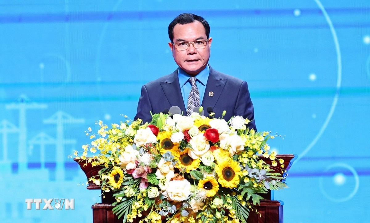 Building a modern, strong Vietnamese workforce in the new era