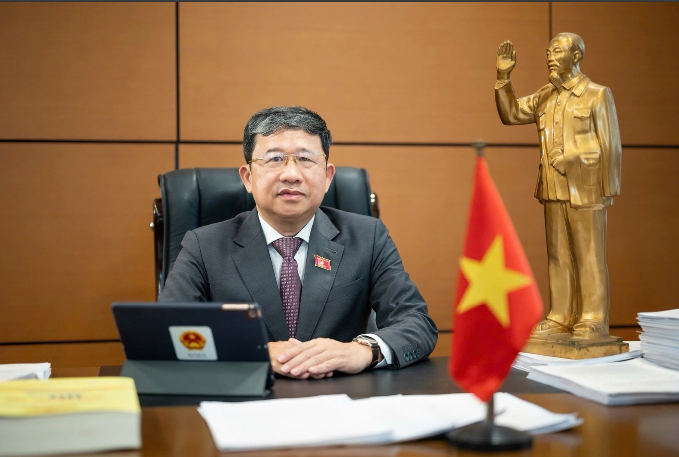 Building a pure, strong and comprehensive Party organization 