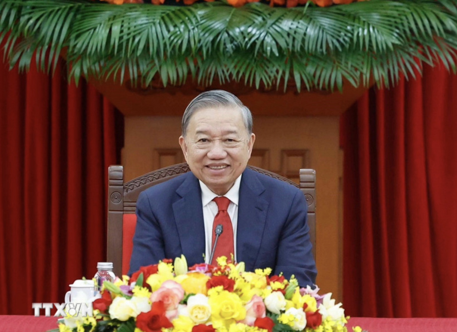 Vietnam - Cuba leaders hold teleconference to strengthen bilateral relations