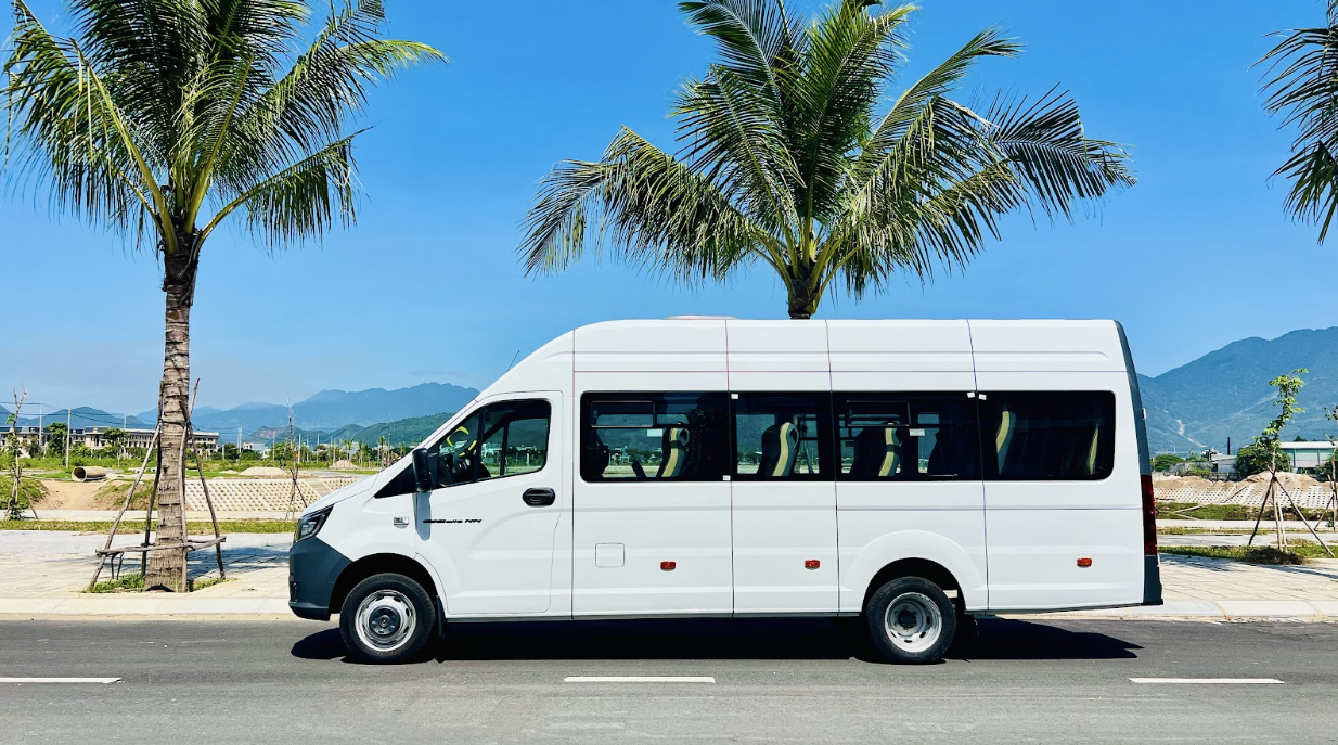 Elevating journeys: Why space and stability define modern travel transport