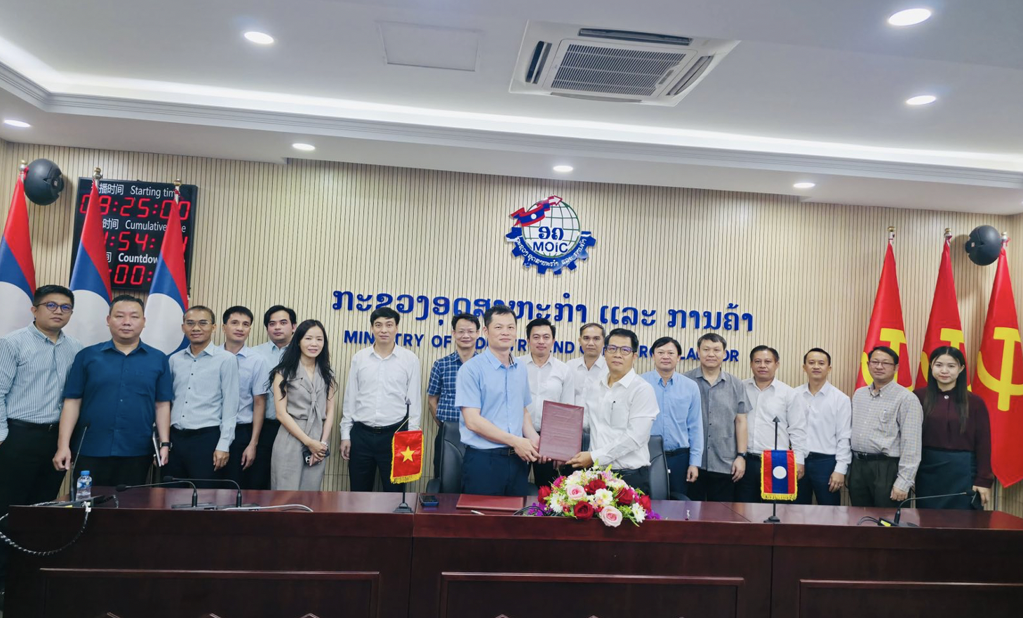Viet Nam-Lao technical talks set 2026 action plan to drive trade and energy cooperation