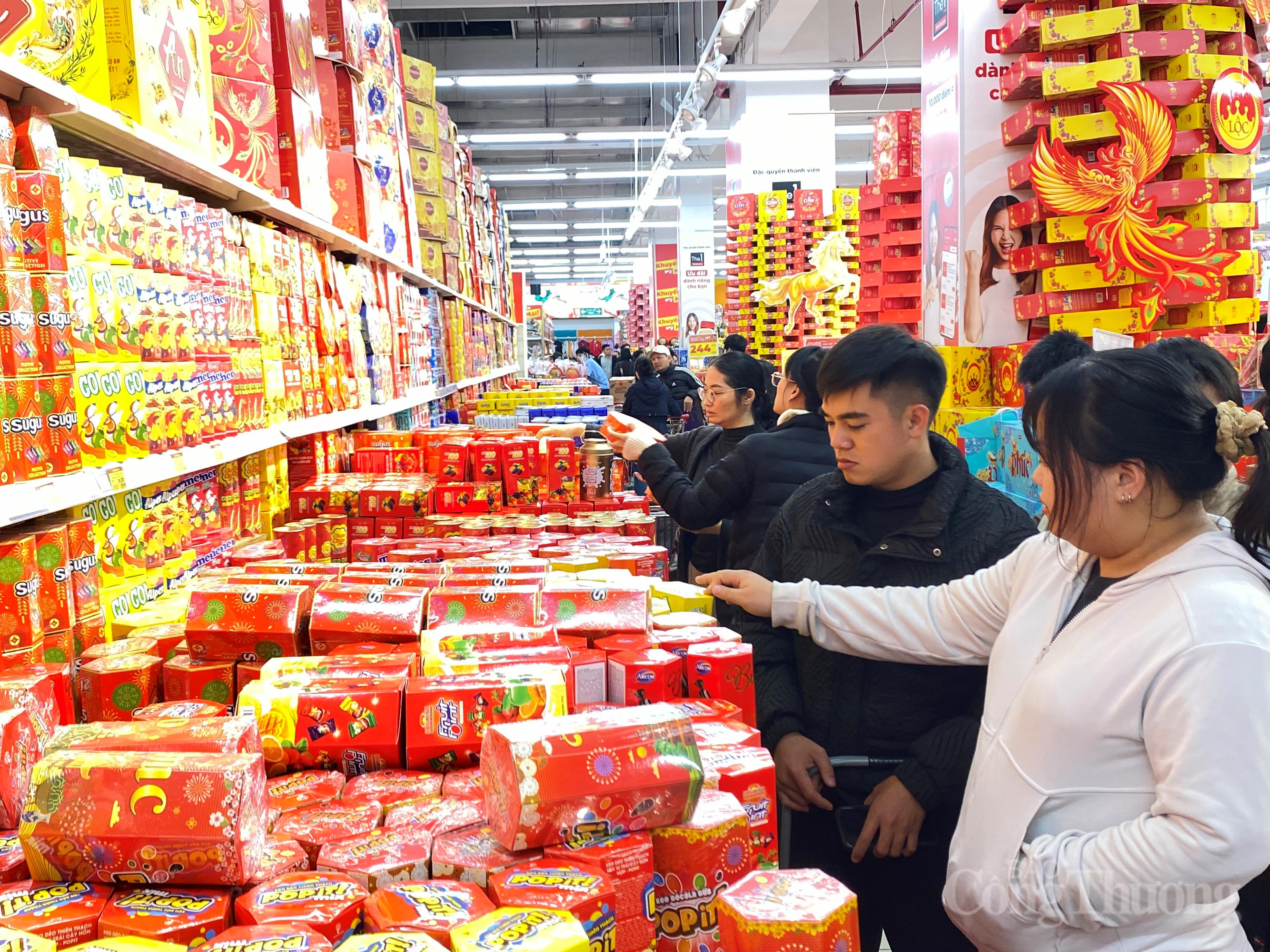 From plastic bags to green consumption: How global retail is changing