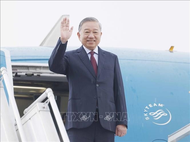 Party General Secretary, State President To Lam begins state visit to India