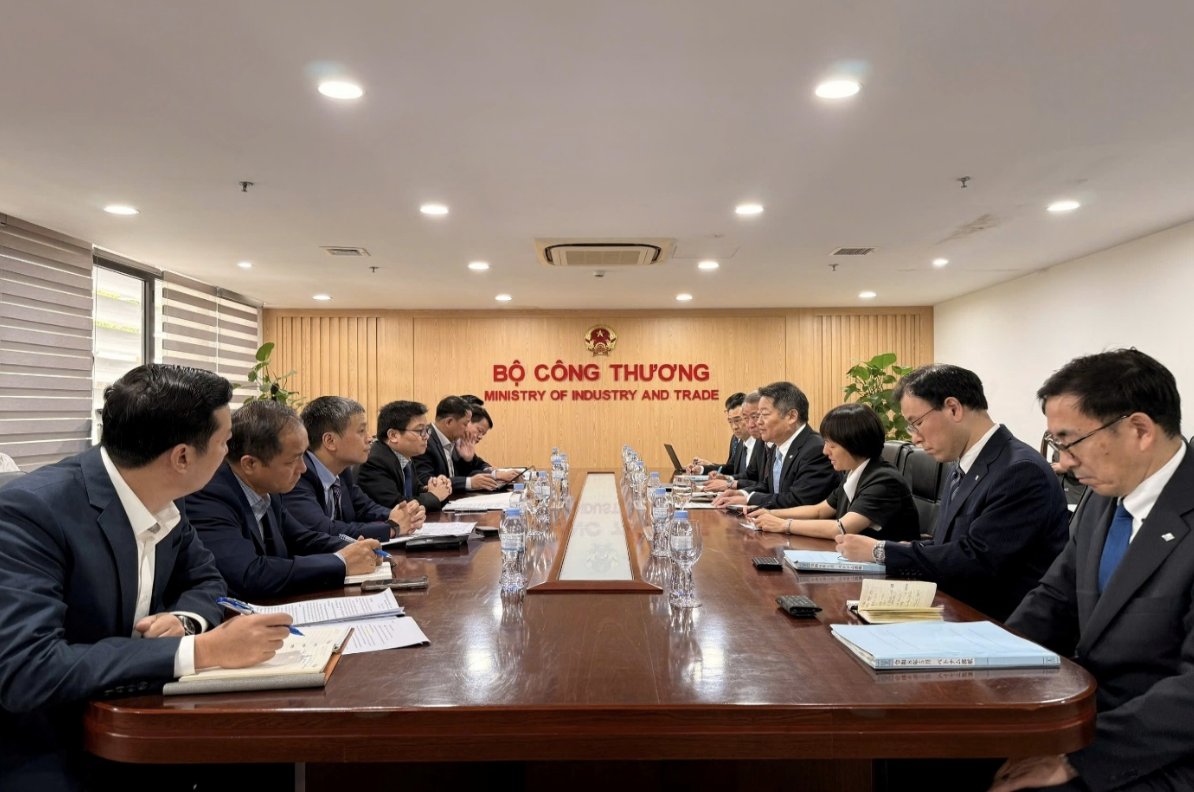 Vietnam, Japan deepen green hydrogen cooperation through Yamanashi