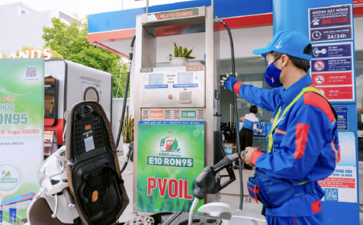 Vietnam orders fuel firms to ensure uninterrupted petroleum supply