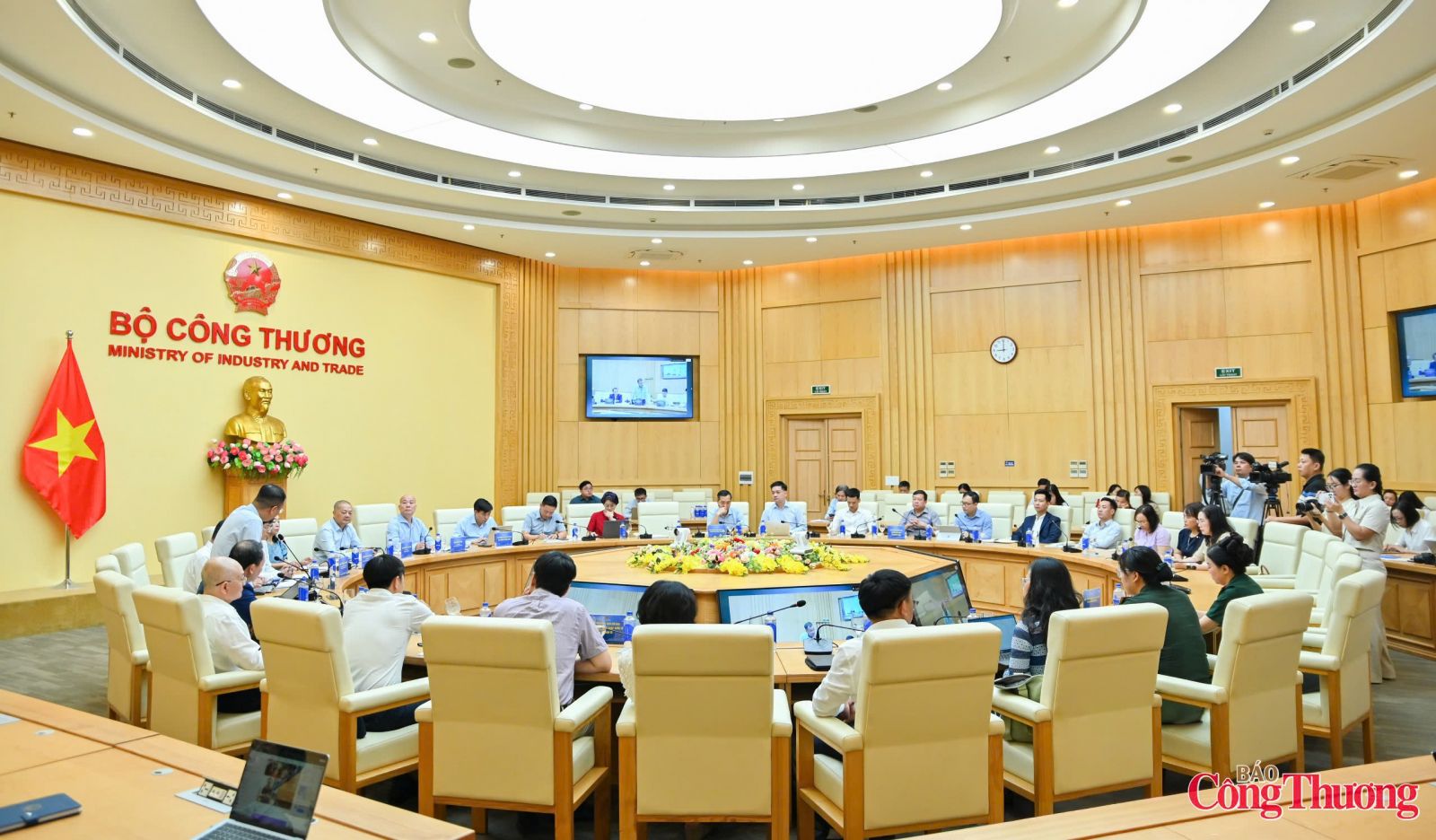 Trade offices strengthen support for exporters amid global market shifts