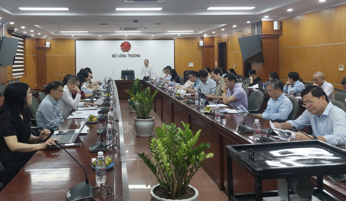 Vietnam's domestic market remains stable amid global volatility