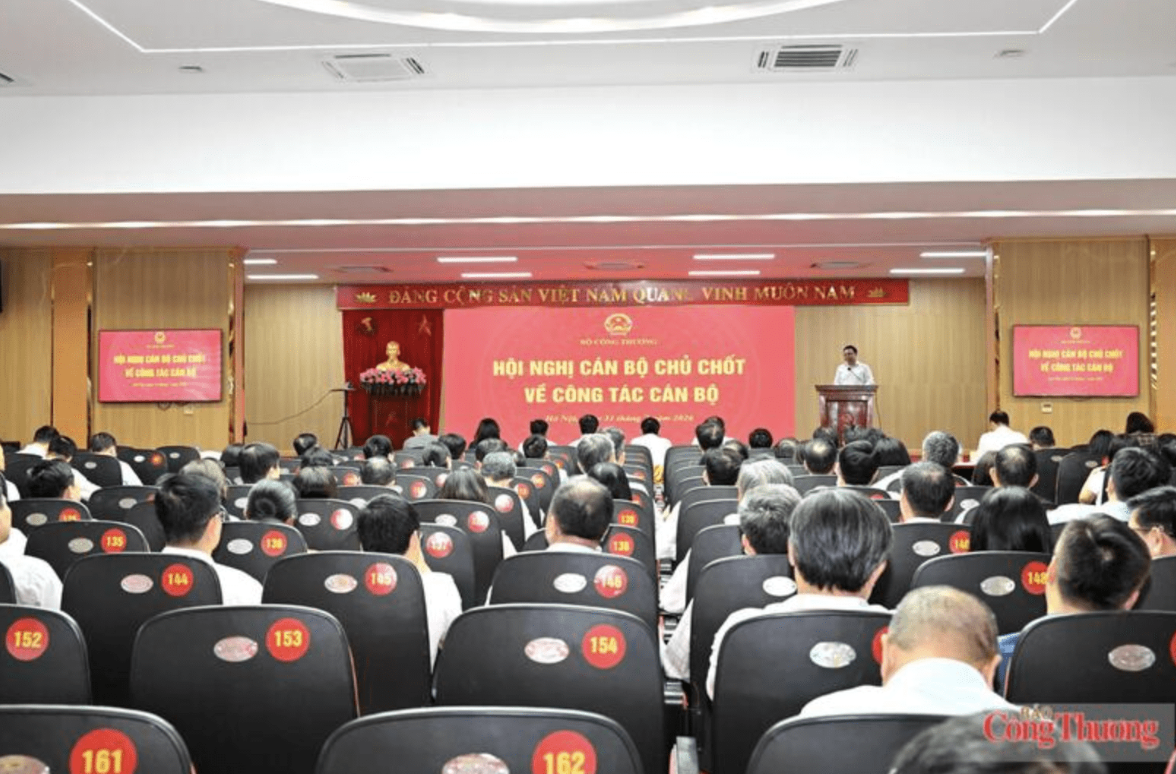 MoIT holds key officials conference on personnel affairs