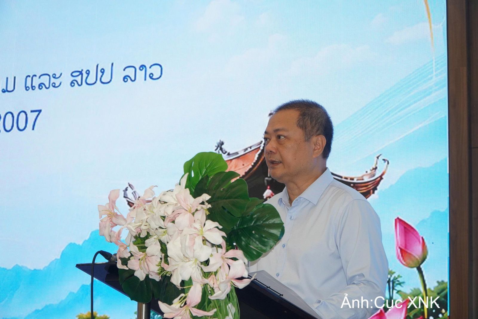 Viet Nam - Laos joint coordination group reviews implementation of the 2007 Hanoi Agreement