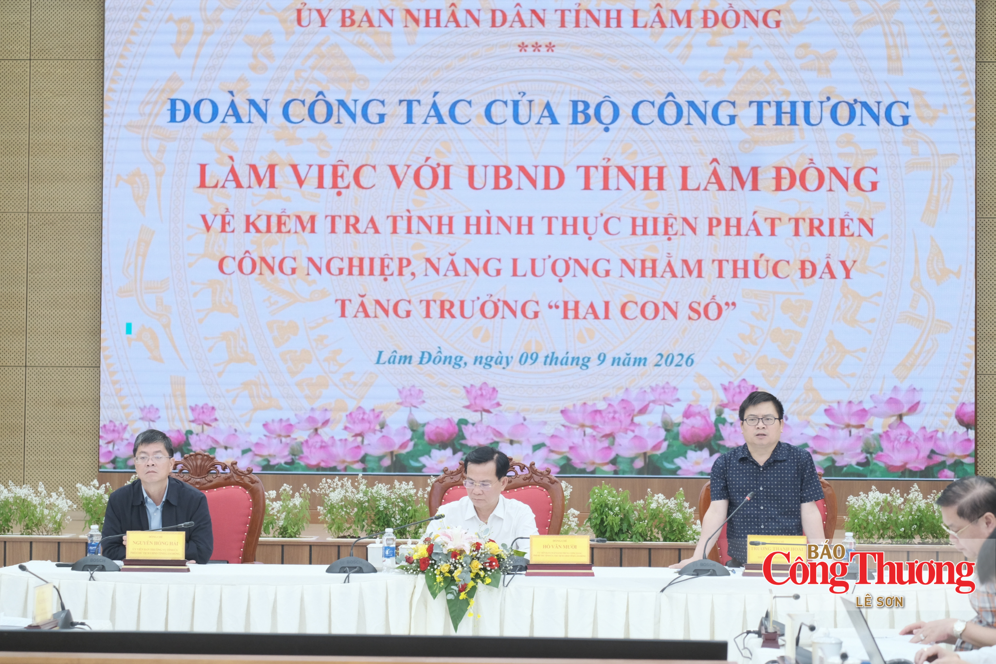 Deputy Minister Truong Thanh Hoai works with Lam Dong on double-digit growth