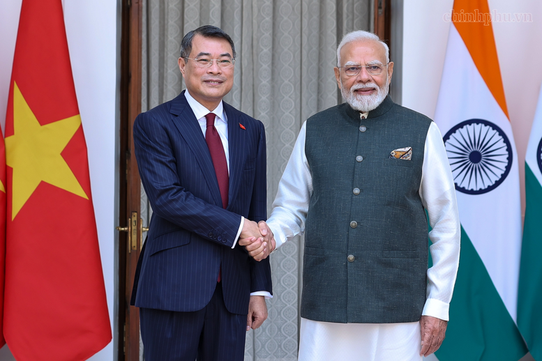 Viet Nam is important pillar of India’s Act East Policy: Prime Minister Modi