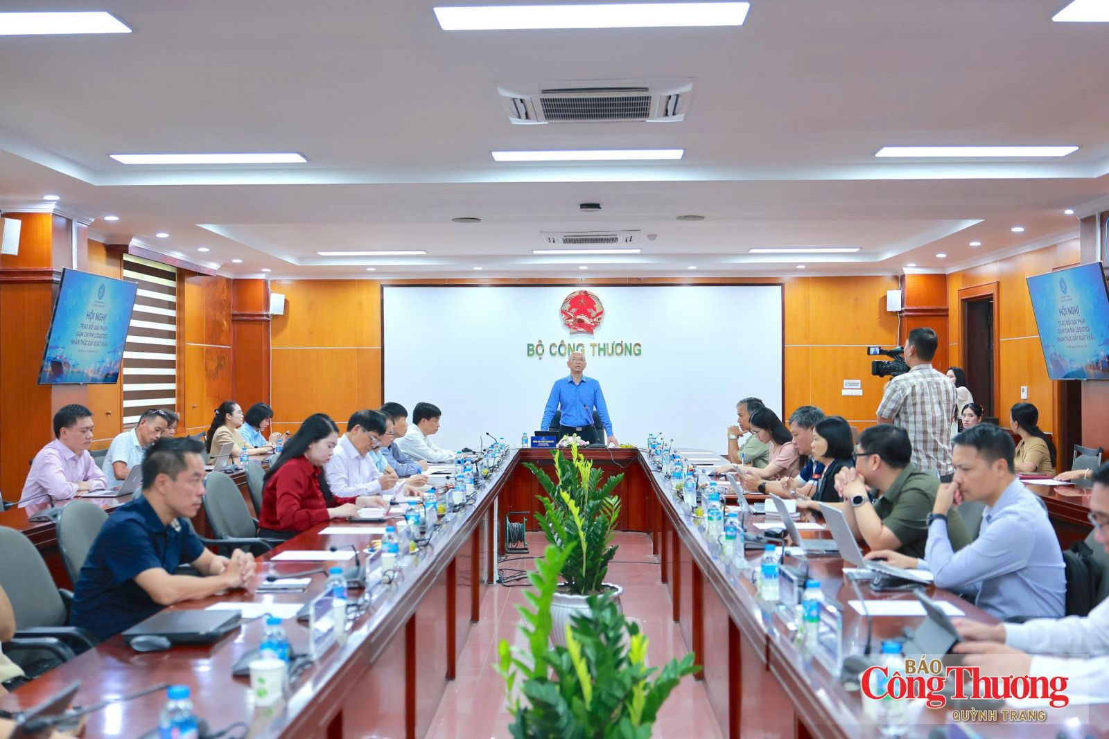 MoIT seeks solutions to reduce logistics costs and boost exports