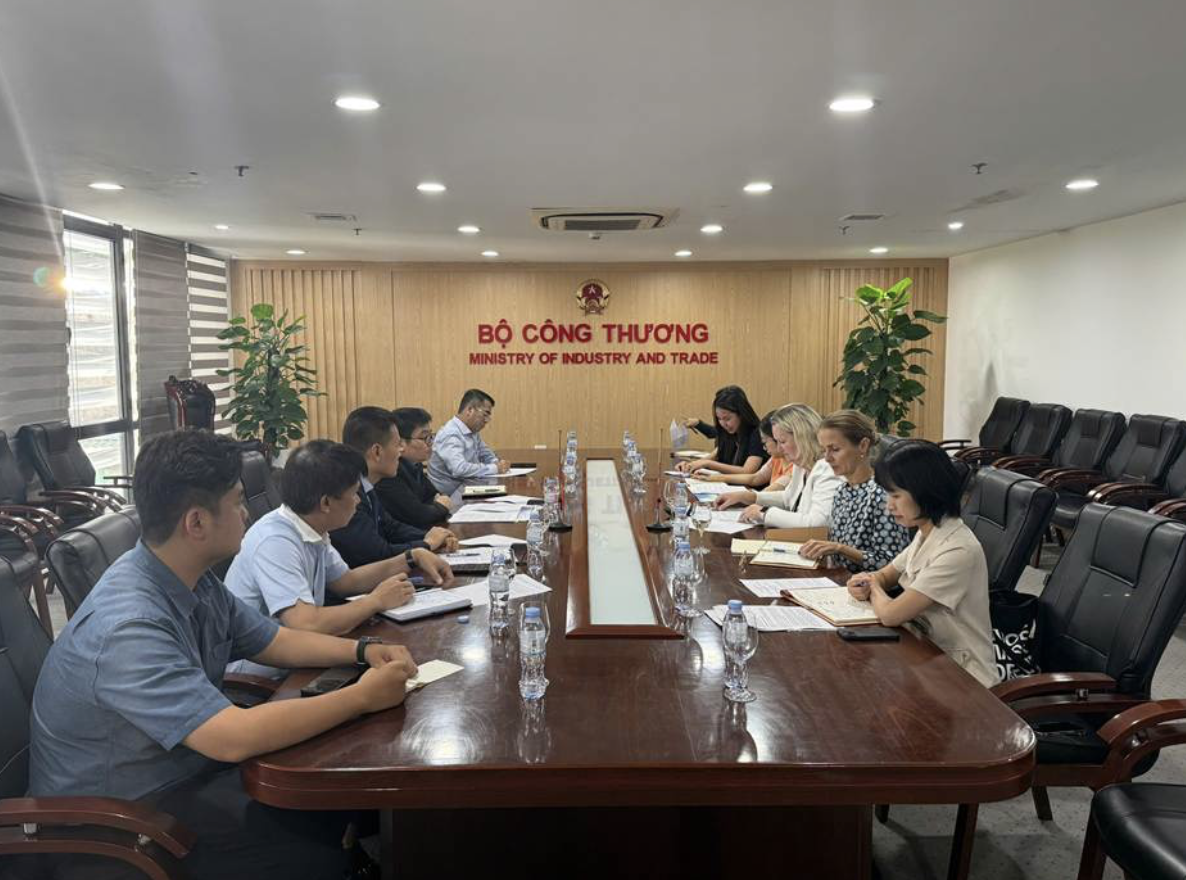 Viet Nam - Denmark seek to deepen economic and energy cooperation