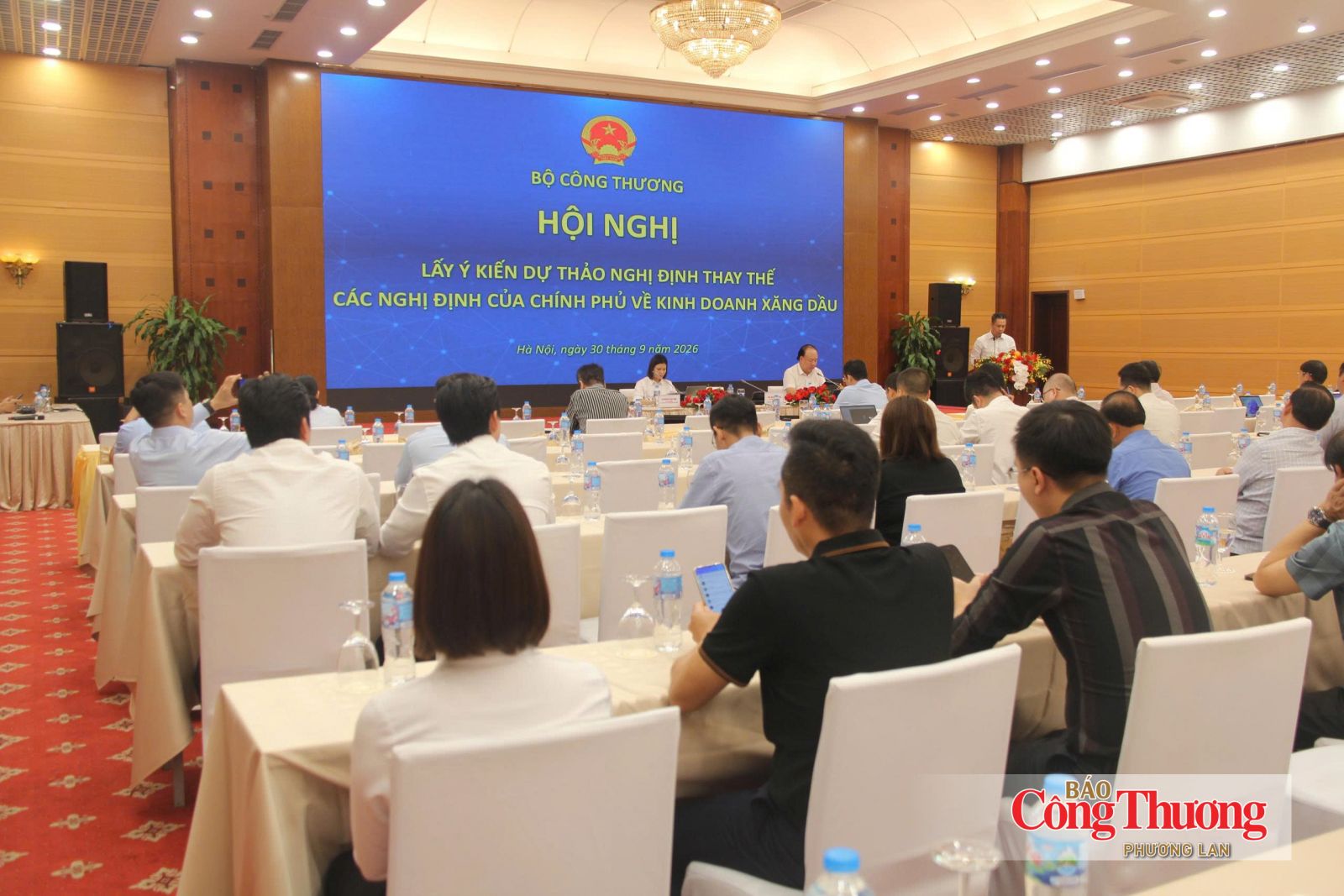 MoIT seeks feedback on draft decree on petroleum trading
