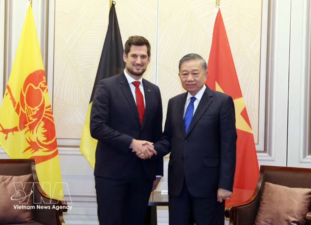 Top leader applauds Wallonia’s contributions to Viet Nam-Belgium ties